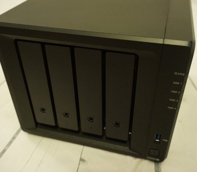 Synology DS920+ Unboxing and Setup Photos